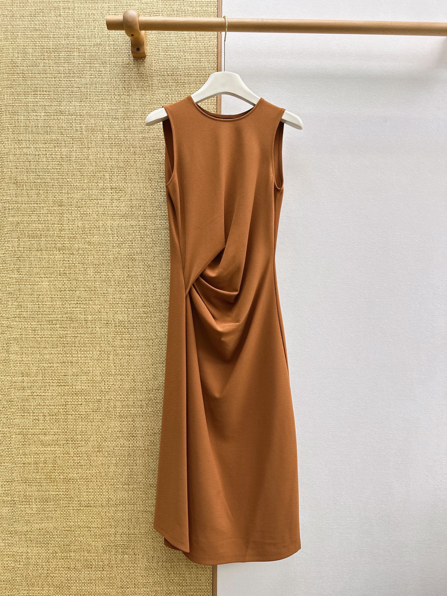 skirts and dresses woman